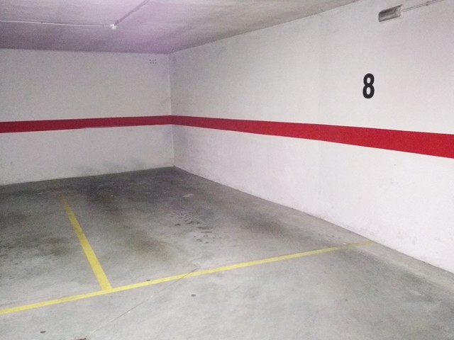 plaza de garaje 8